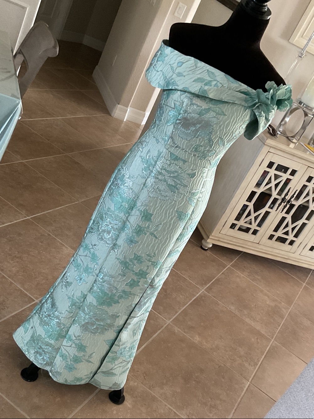 Adrianna Papell gown, off shoulder, light green/silver, size 2